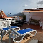 La Palmita Mit Meerblick By Interhome *